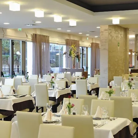 Hotel Lido 4*