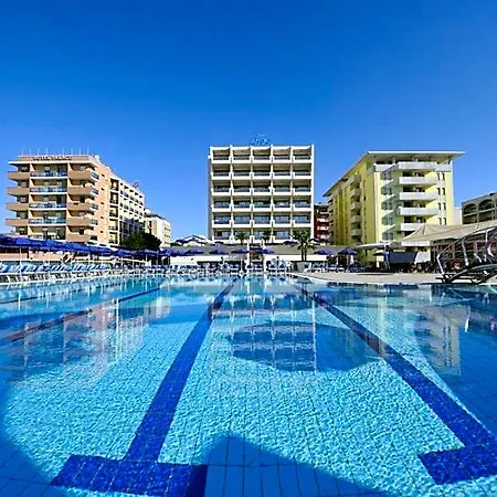 Lido فندق