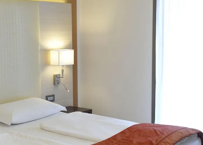 Lido Μπιμπιόνε